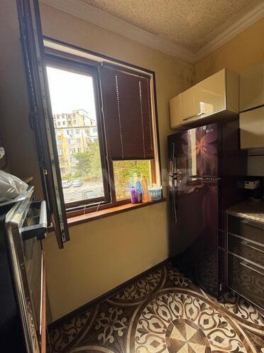 Satılır 2 otaqlı köhnə tikili 55 m², Memar Əcəmi m., photo 4 from 17