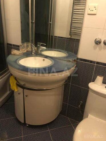 Сдаётся 4-комн. вторичка 100 м², м. Нариман Нариманов, photo 19 from 22