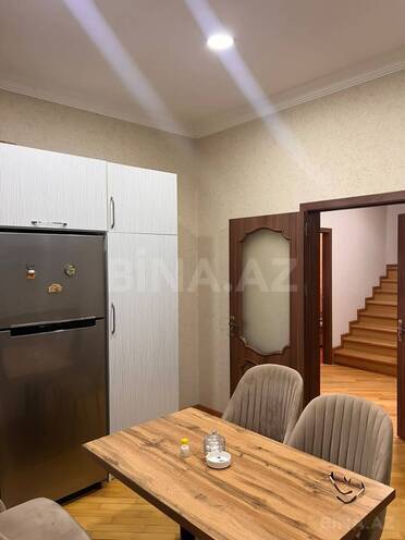 Satılır 5 otaqlı köhnə tikili 200 m², Bakıxanov q., photo 9 from 24