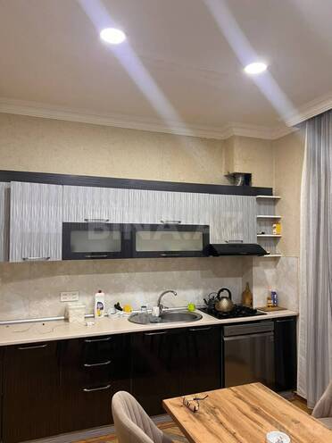 Satılır 5 otaqlı köhnə tikili 200 m², Bakıxanov q., photo 8 from 24
