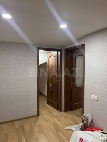 Satılır 5 otaqlı köhnə tikili 200 m², Bakıxanov q., photo 12 from 24