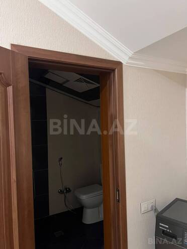 Satılır 5 otaqlı köhnə tikili 200 m², Bakıxanov q., photo 14 from 24
