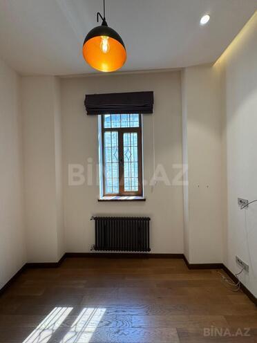 Сдаётся 3-комн. вторичка 150 м², м. Ичеришехер, photo 19 from 26