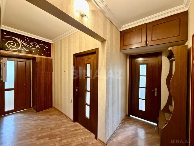 Продаётся 3-комн. вторичка 65 м², м. Халглар Достлугу, photo 15 from 24