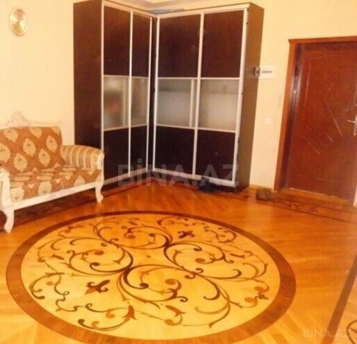 Сдаётся 3-комн. новостройка 140 м², Насиминский  р., photo 22 from 23