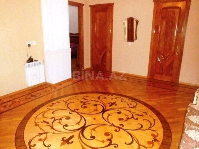 Сдаётся 3-комн. новостройка 140 м², Насиминский  р., photo 21 from 23