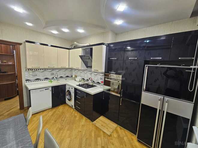 Сдаётся 3-комн. новостройка 120 м², м. Нариман Нариманов, photo 5 from 15