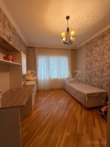 Продаётся 3-комн. вторичка 85 м², м. Ази Асланов, photo 7 from 16