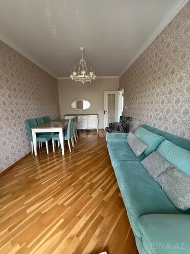 Продаётся 3-комн. вторичка 85 м², м. Ази Асланов, photo 4 from 16