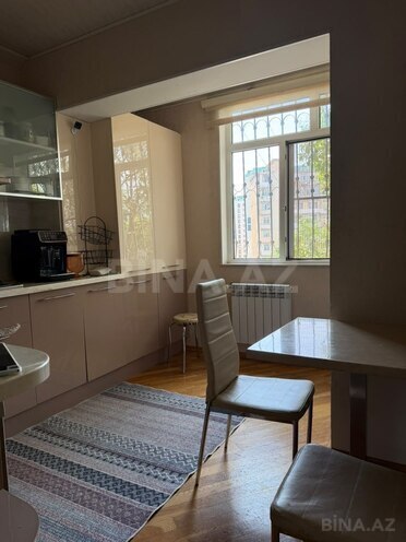 Продаётся 3-комн. вторичка 85 м², м. Ази Асланов, photo 14 from 16