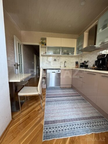 Продаётся 3-комн. вторичка 85 м², м. Ази Асланов, photo 12 from 16