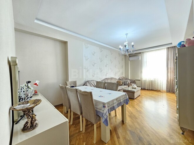 Продаётся 3-комн. новостройка 95 м², Абшеронcкий  р., photo 8 from 29