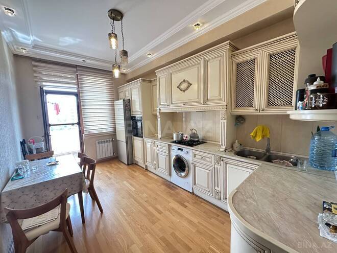 Продаётся 3-комн. новостройка 104 м², м. Кара Караев, photo 1 from 18