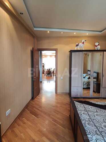 Продаётся 4-комн. вторичка 190 м², м. Элмляр Академиясы, photo 12 from 28