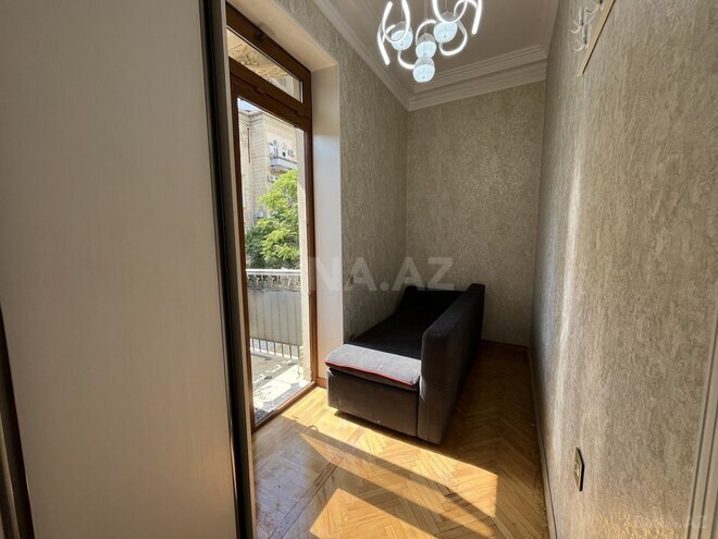 Satılır 2 otaqlı köhnə tikili 52 m², Bayıl q., photo 6 from 17