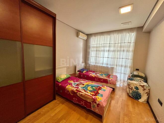 Сдаётся 4-комн. новостройка 190 м², м. Нариман Нариманов, photo 16 from 22