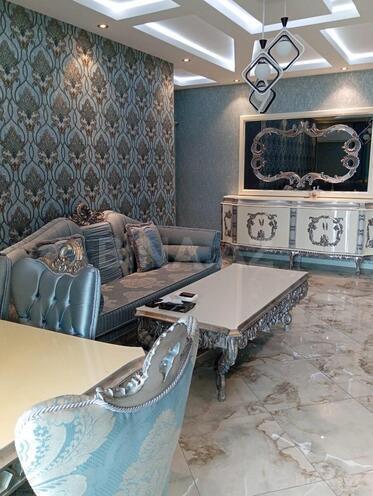 Сдаётся 3-комн. новостройка 148 м², м. 8 ноября, photo 1 from 22