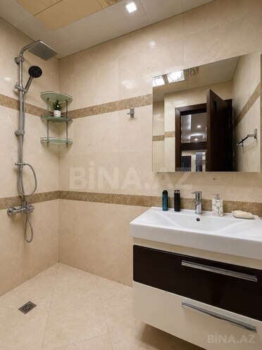 Сдаётся 2-комн. вторичка 65 м², м. Низами, photo 9 from 11