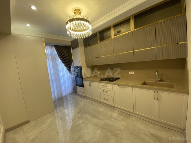 Продается 3-комн. новостройка 150 м², м. Низами, photo 10 from 14