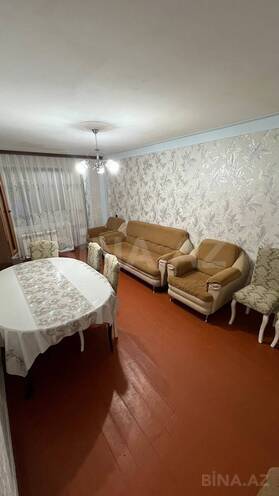 Сдаётся 2-комн. вторичка 50 м², м. Нефтчиляр, photo 1 from 7