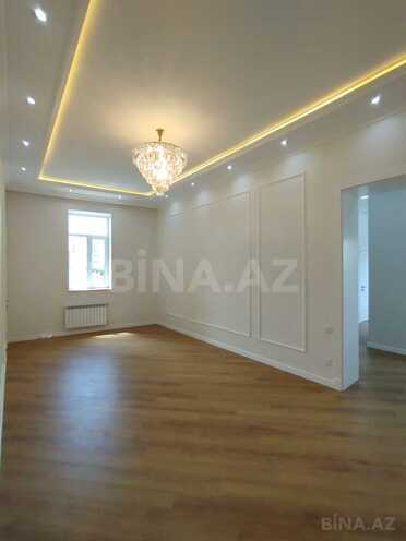 Продаётся 3-комн. вторичка 90 м², м. 28 мая, photo 1 from 11
