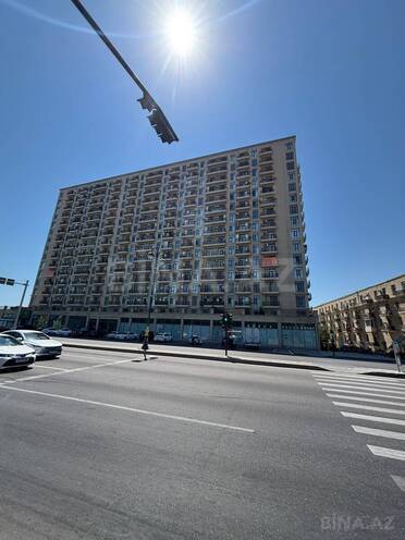 Продаётся 3-комн. новостройка 140 м², м. Ази Асланов, photo 1 from 14