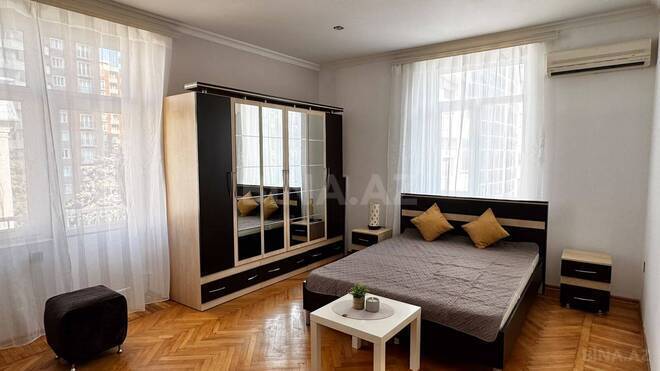 İcarəyə verilir 1 otaqlı köhnə tikili 45 m², Nəsimi r., photo 1 from 8