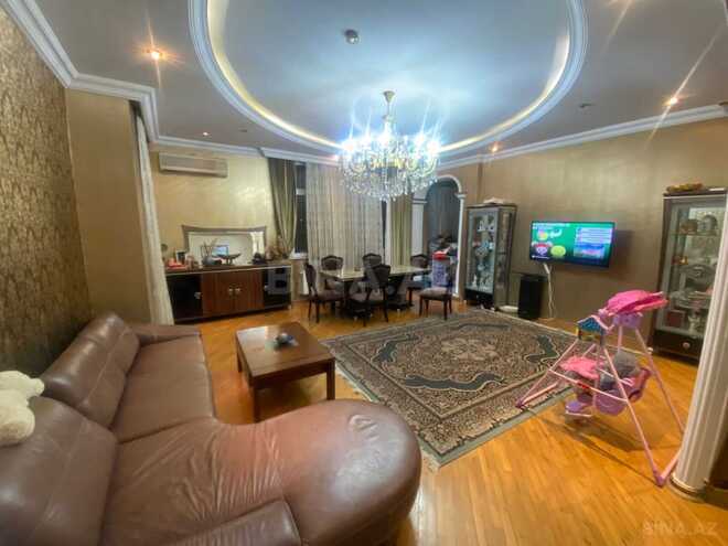 Сдаётся 3-комн. новостройка 170 м², м. 28 мая, photo 3 from 16
