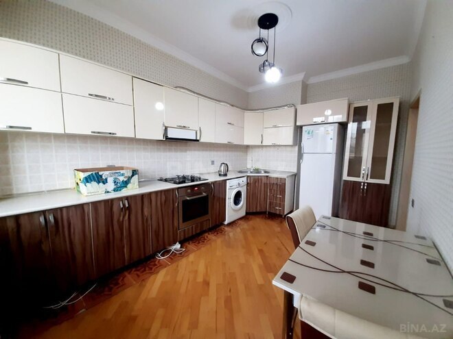 Сдаётся 2-комн. новостройка 70 м², м. Ази Асланов, photo 8 from 12
