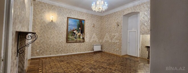 İcarəyə verilir 4 otaqlı köhnə tikili 170 m², 28 May m., photo 14 from 31