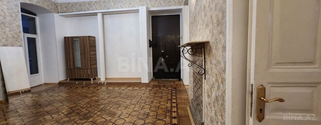 İcarəyə verilir 4 otaqlı köhnə tikili 170 m², 28 May m., photo 11 from 31
