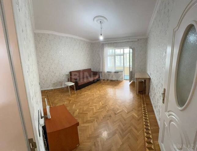 Satılır 2 otaqlı köhnə tikili 60 m², Nərimanov r., photo 3 from 11
