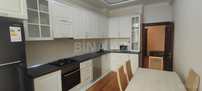 İcarəyə verilir 3 otaqlı yeni tikili 120 m², Nərimanov r., photo 11 from 14