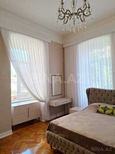 İcarəyə verilir 2 otaqlı köhnə tikili 75 m², Sahil m., photo 15 from 24