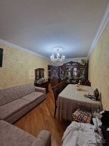 Satılır 3 otaqlı köhnə tikili 90 m², Memar Əcəmi m., photo 1 from 13