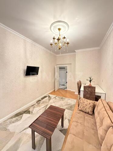 Сдаётся 2-комн. новостройка 65 м², м. Нефтчиляр, photo 3 from 10