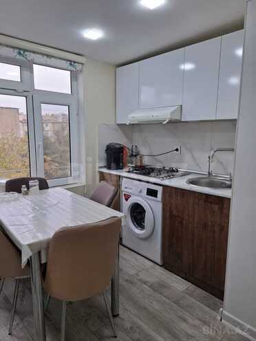 Satılır 2 otaqlı köhnə tikili 45 m², Qara Qarayev m., photo 9 from 21