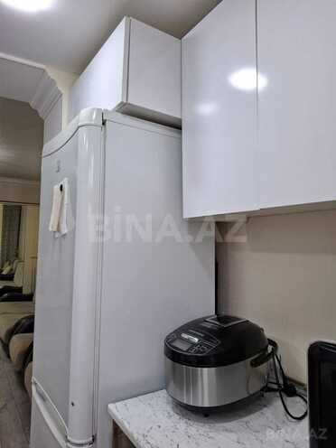Satılır 2 otaqlı köhnə tikili 45 m², Qara Qarayev m., photo 10 from 21