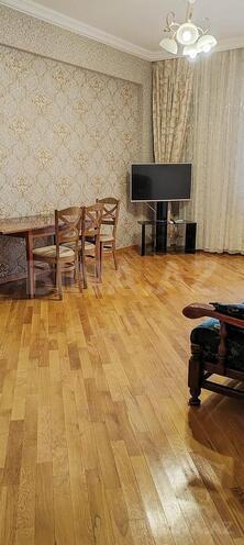Сдаётся 2-комн. новостройка 60 м², пос. Бадамдар, photo 1 from 14