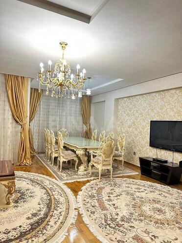 Satılır 5 otaqlı yeni tikili 245 m², M.Ə.Rəsulzadə q., photo 5 from 12