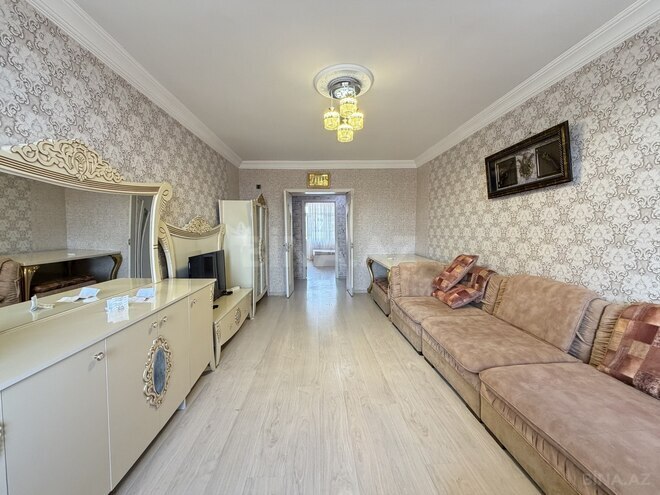 Satılır 3 otaqlı köhnə tikili 85 m², Bakıxanov q., photo 3 from 19