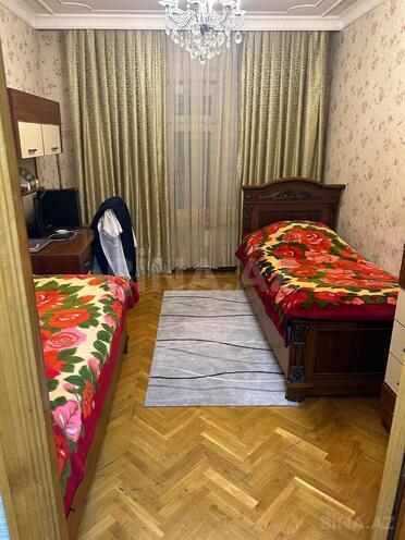 Продаётся 4-комн. вторичка 100 м², м. Ахмедлы, photo 9 from 14