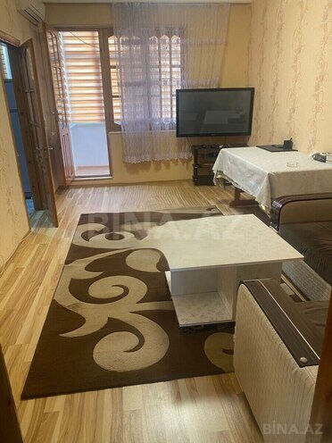 Сдаётся 2-комн. вторичка 50 м², м. Мемар Аджеми, photo 1 from 12