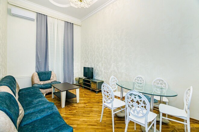İcarəyə verilir 3 otaqlı köhnə tikili 98 m², Sahil m., photo 7 from 32