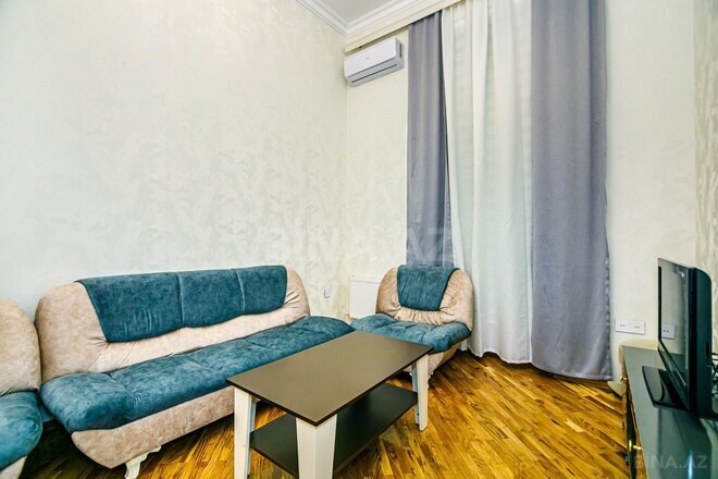 İcarəyə verilir 3 otaqlı köhnə tikili 98 m², Sahil m., photo 13 from 32