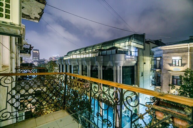 İcarəyə verilir 3 otaqlı köhnə tikili 98 m², Sahil m., photo 28 from 32