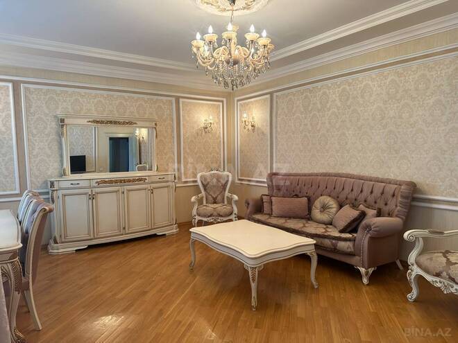 Сдаётся 3-комн. новостройка 130 м², м. 8 ноября, photo 5 from 18