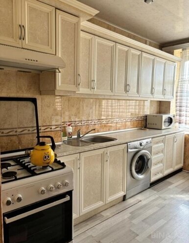 Сдаётся 3-комн. вторичка 75 м², м. 8 ноября, photo 9 from 19