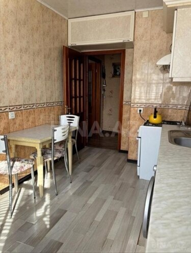 Сдаётся 3-комн. вторичка 75 м², м. 8 ноября, photo 10 from 19
