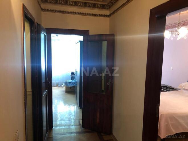 Продаётся 4-комн. вторичка 125 м², м. Элмляр Академиясы, photo 11 from 19
